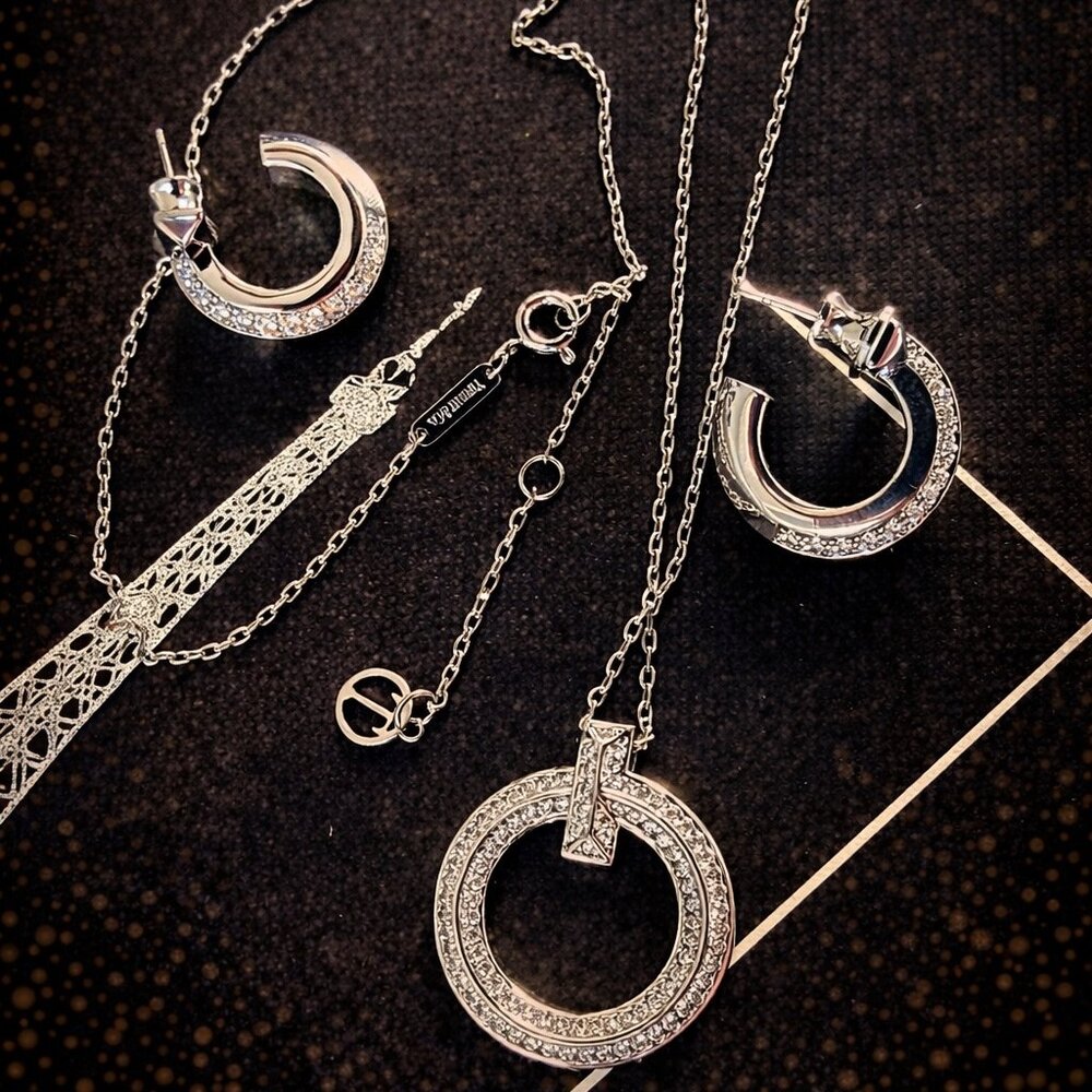 Silver set, necklace and earrings